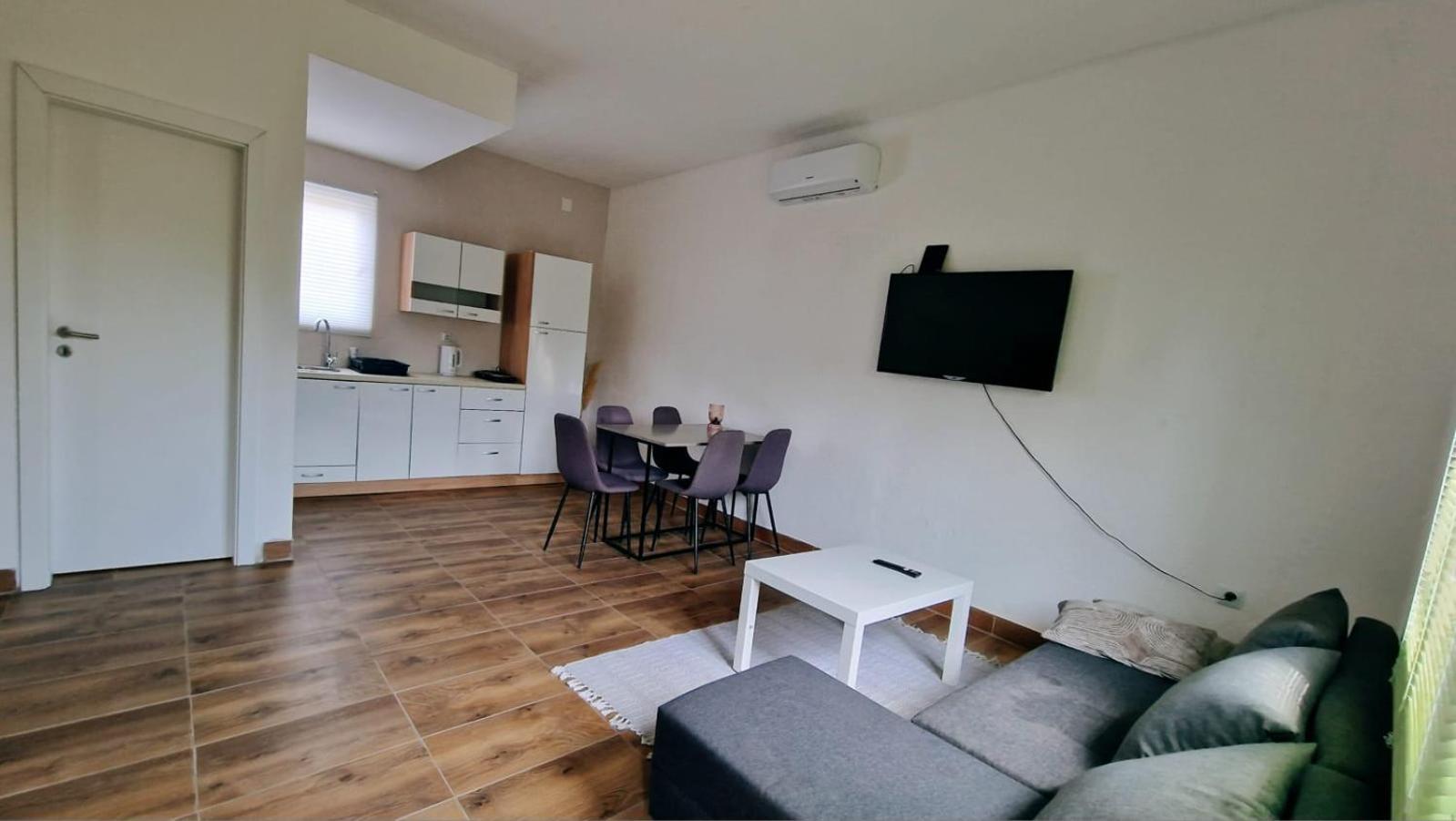 Apartman Lena Tusilovic Luaran gambar