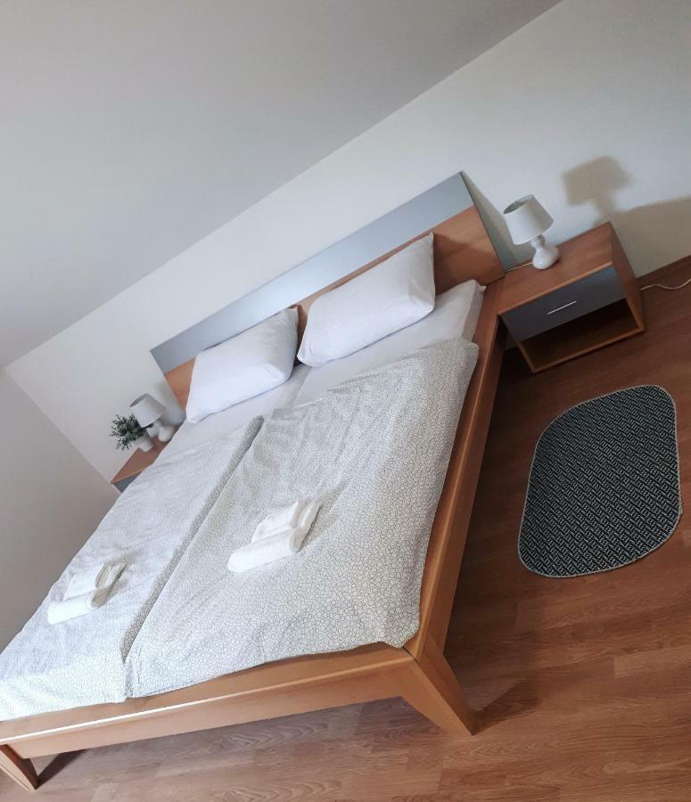 Apartman Lena Tusilovic Luaran gambar