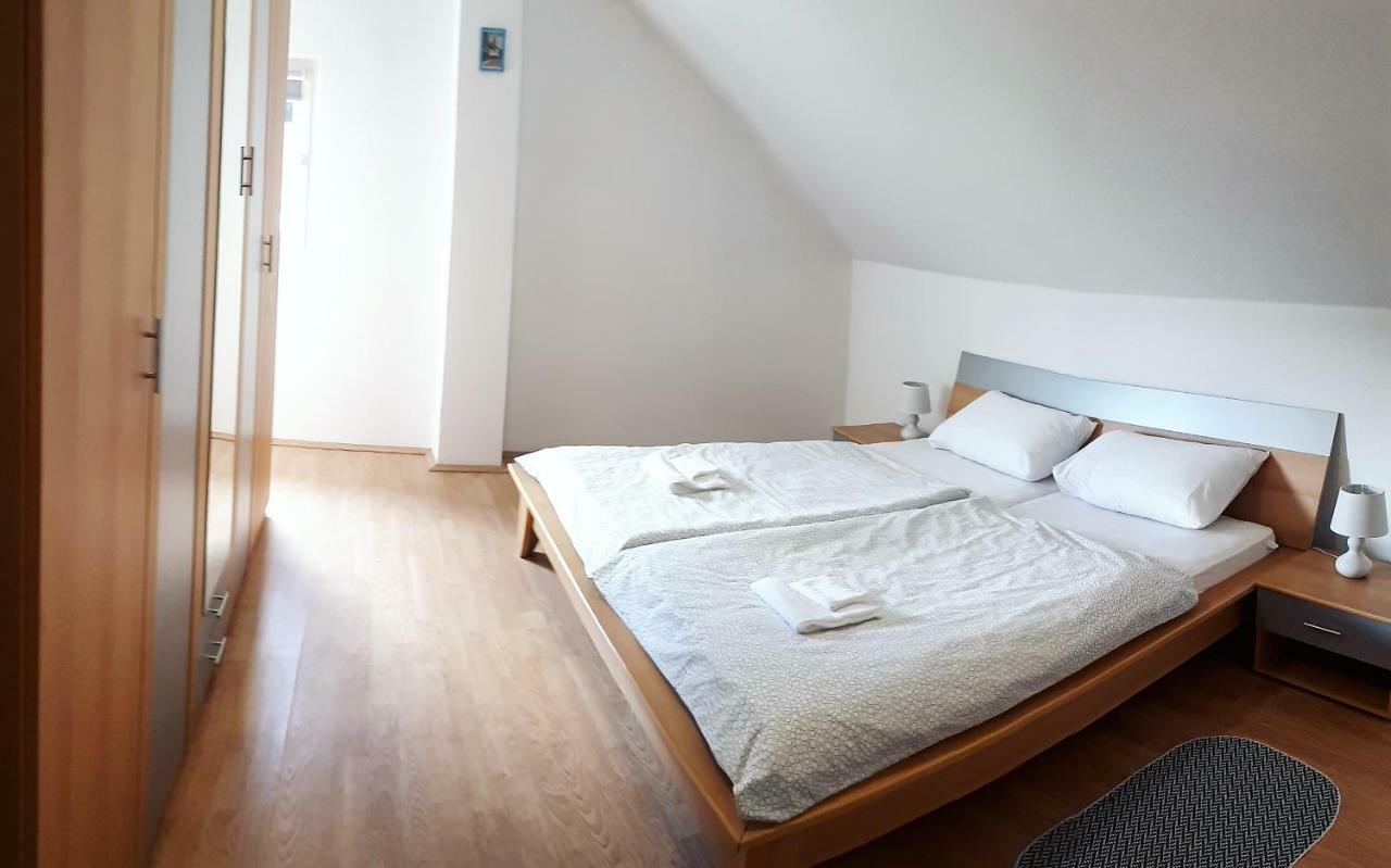 Apartman Lena Tusilovic Luaran gambar