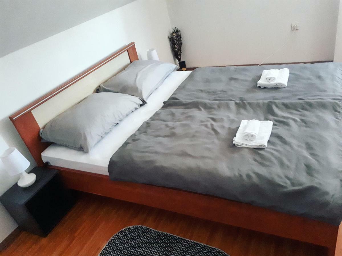 Apartman Lena Tusilovic Luaran gambar